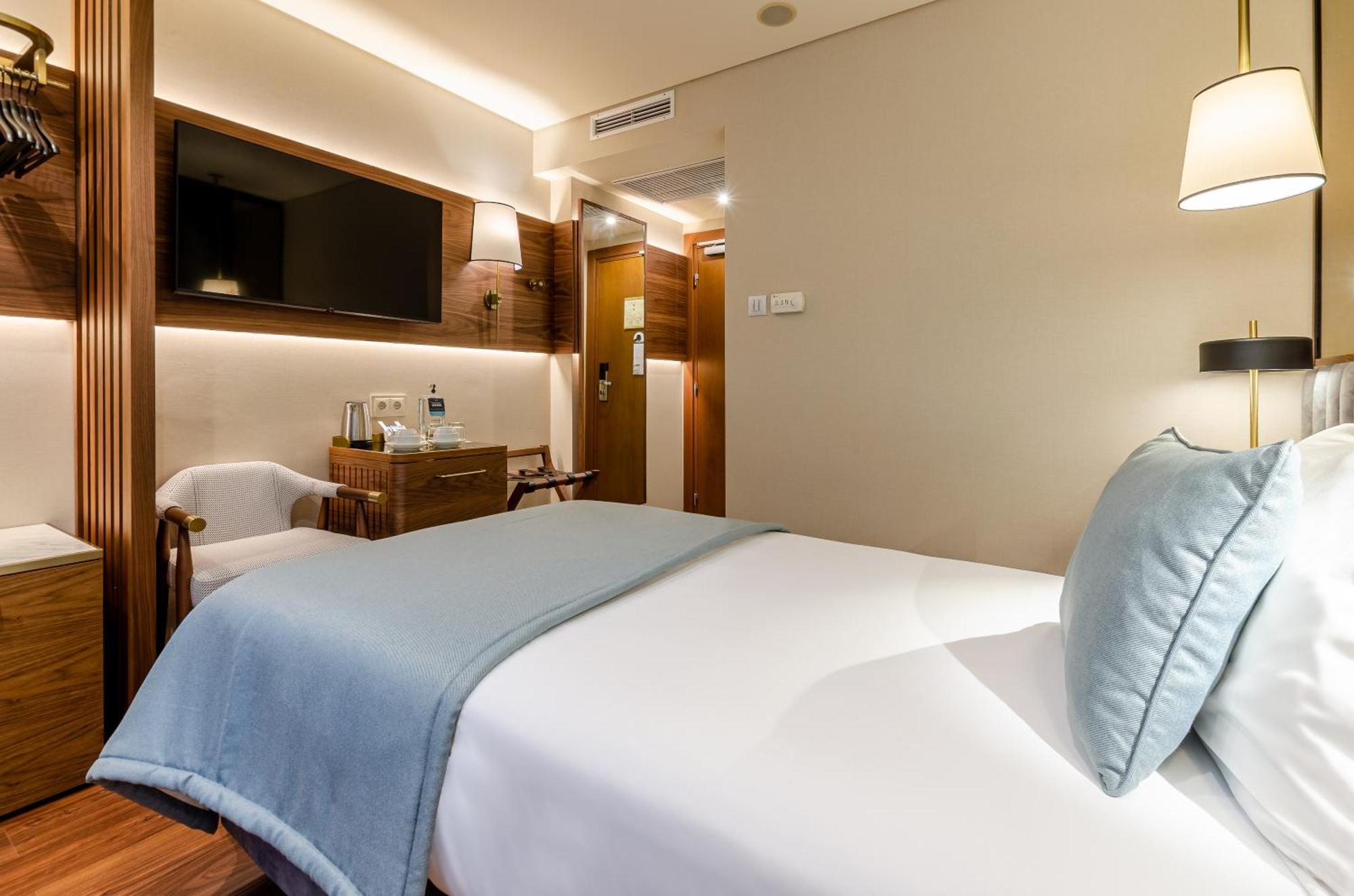 Turim Av. Liberdade Hotel Лісабон Екстер'єр фото